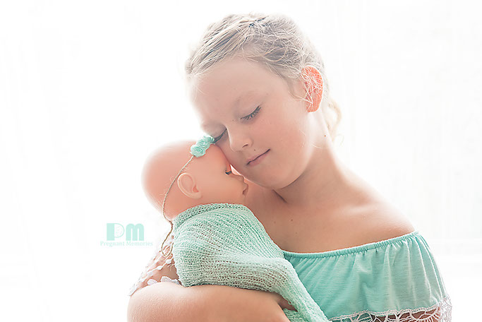 Rikki-Lee Wrightson, Hayley Wrightson. Child with baby doll photos Pregnant Memories